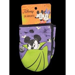 2 Disney Oven Mini Mitts - Halloween Mickey Mouse Vampire. Heat Proof Palms Nwt